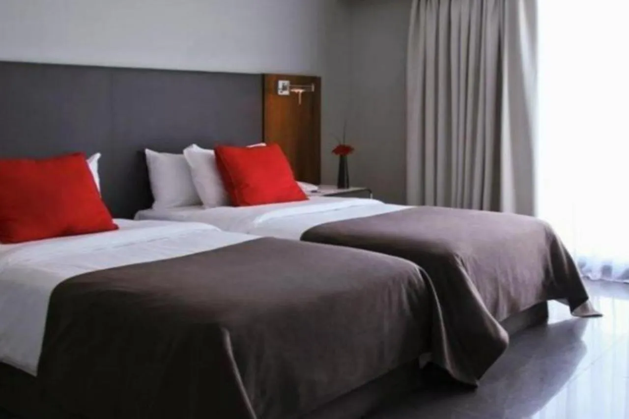Hotel Montserrat Lloret de Mar 0*,  Spain